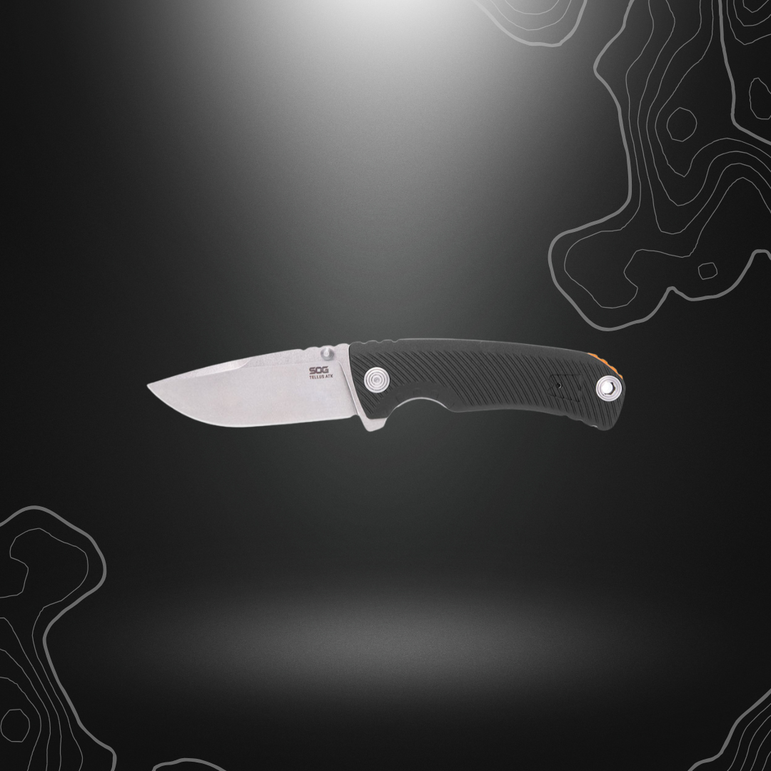 Couteau pliant SOG Tellus FLK pour usage outdoor avec lame large et manche texturé pour une meilleure prise