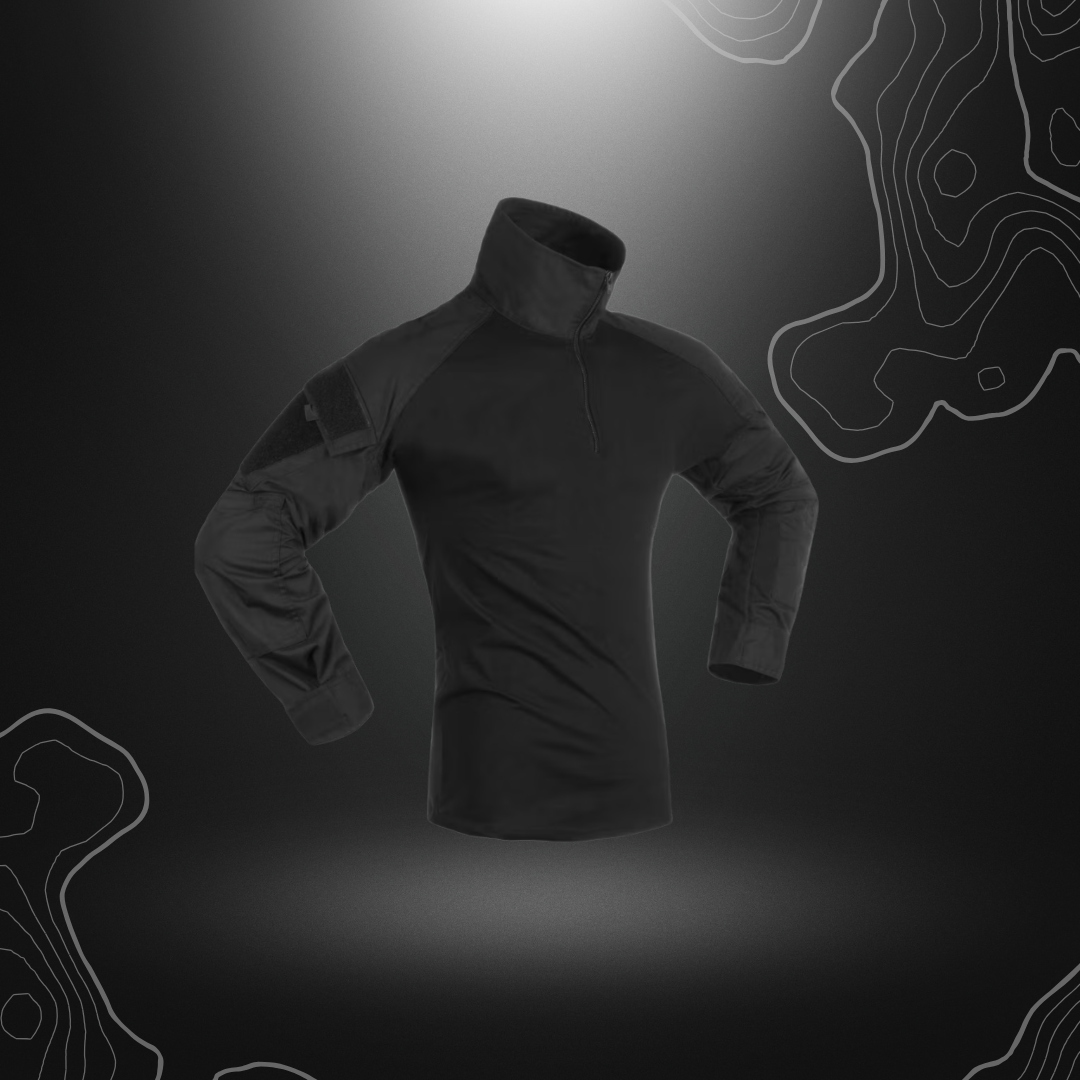 Chemise de combat UBAS Invader Gear avec des poches d'épaule spacieuses et des panneaux à crochets et boucles pour l'identification de l'unité.