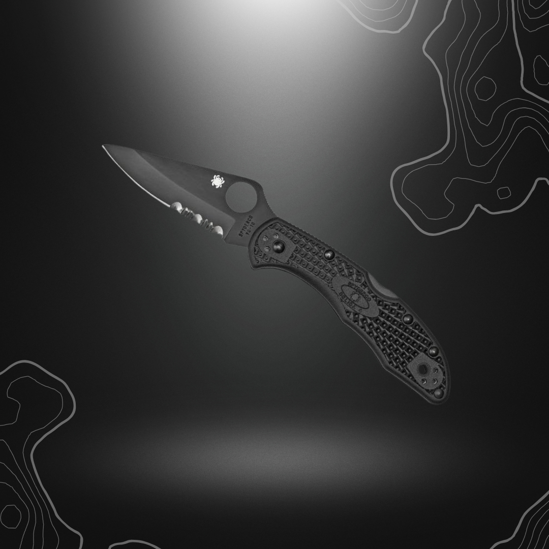 Spyderco Delica 4 couteau pliant noir avec lame semi-dentée en acier VG-10 et manche en nylon/fibre de verre
