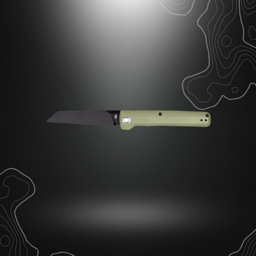Gerber Pledge Lichen Green, couteau pliant polyvalent avec lame noire en acier 7Cr17MoV et manche texturé en GFN vert lichen.