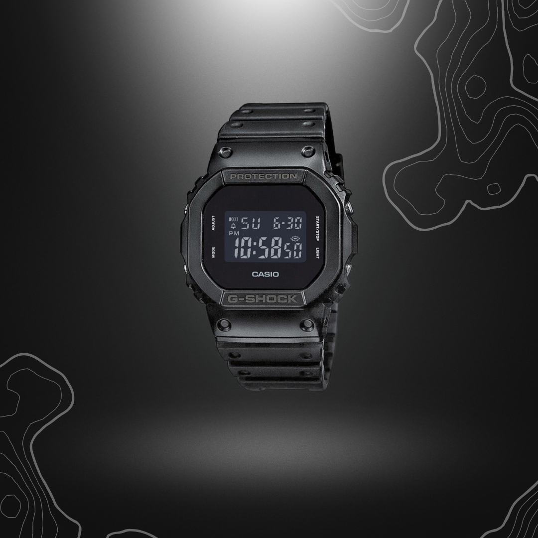 Montre G-Shock DW-5600BB noire de Casio, robuste, avec cadran en verre minéral et bracelet en résine, finition mate, fonctions diverses et étanchéité jusqu'à