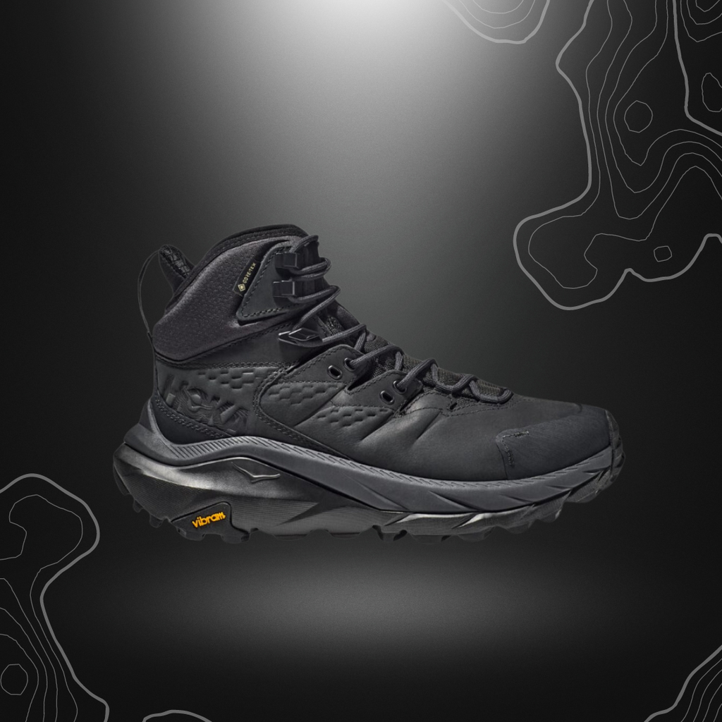 Chaussures de randonnée pour femme Kaha 2 GORE-TEX noires de la marque Hoka, offrant un excellent confort et des performances optimales grâce à leur technologie Vibram® Mega-Grip et leur fabrication