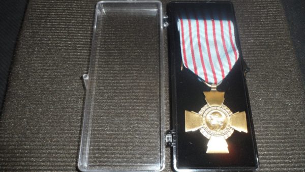 Médaille Ordonnance CROIX DU COMBATTANT - Armée Française-