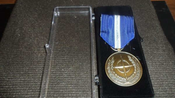 Médaille Medal OTAN / NATO BALKAN NON ARTICLE 5